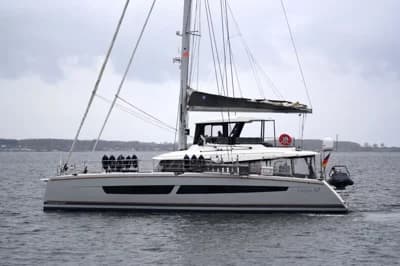 Fountaine Pajot Alegria 67 2
