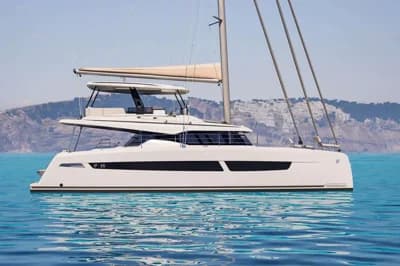 Fountaine Pajot FP55 4