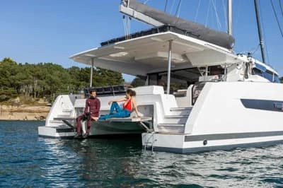 Fountaine Pajot AURA 51 4