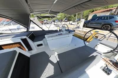 Beneteau Oceanis 46.1 3
