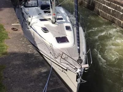 Bavaria 37 Cruiser 2