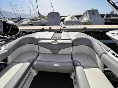 MasterCraft XT23 | 2017 | gris & blanc 4
