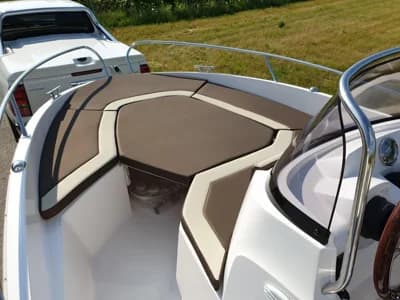 M&D Boote MD 560 Open 5