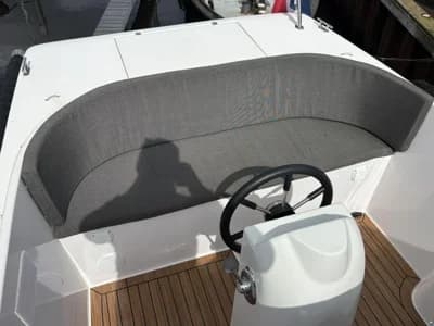 Lago Amore 570 Tender 5