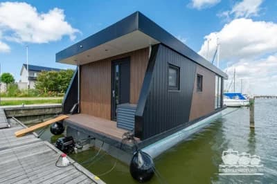 SL Houseboat Marina Den Oever, Inclusief Ligplaats 4