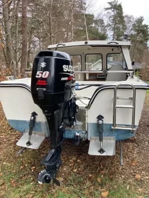Uttern ????️ Uttern 5600 MR med Suzuki 50 HK KU 5