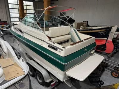 Sea Ray Seville 2