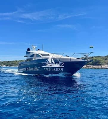 Sunseeker Predator 74 Sports Fly 2