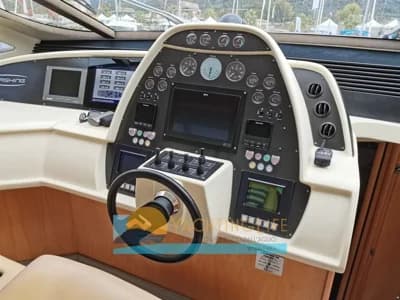 Pershing 76 3