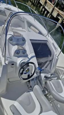 Quicksilver 720 Commander 4