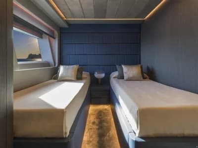 AB Yachts 110 5