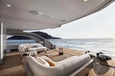 Azimut Grande Trideck 3