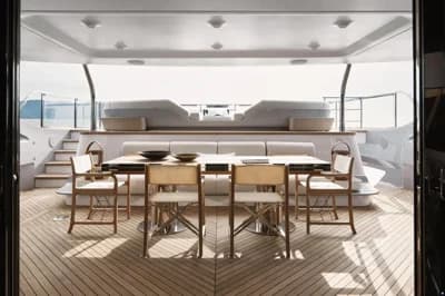 Azimut Grande Trideck 5