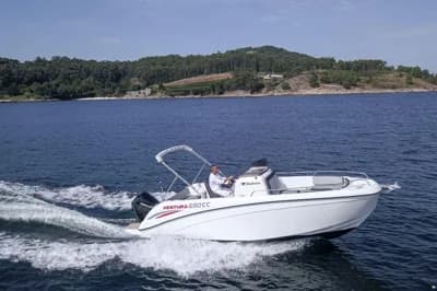 Rodman 690 Ventura CC 3