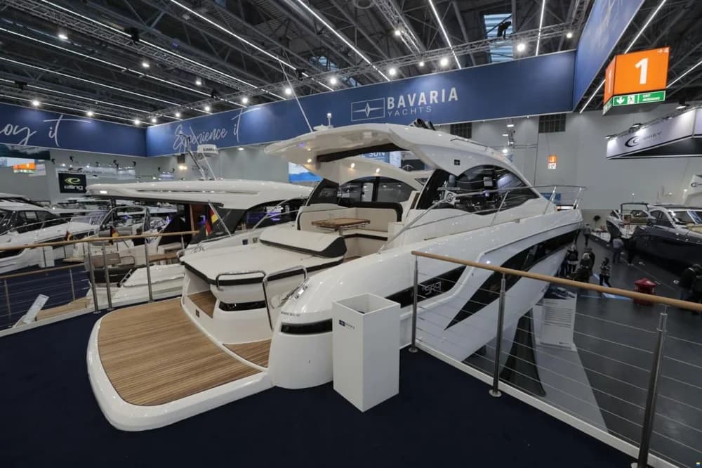 Bavaria SR41HT