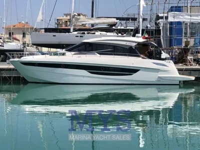 Cayman Yachts S520 2