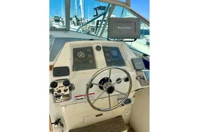 1985 Bertram 28 Bahia Mar 2