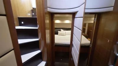Astondoa 62 5