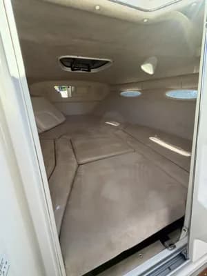 Sea Ray 240 SSE 3