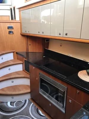 Sunseeker Predator 52 5