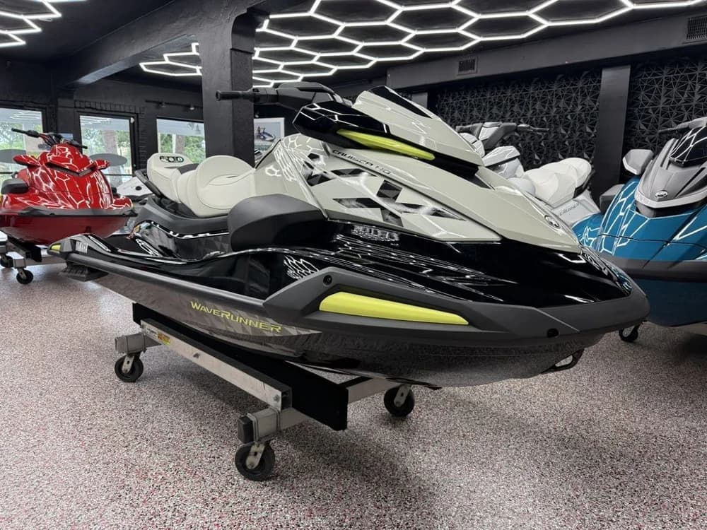 2026 Yamaha WaveRunners VX Cruiser® HO with Audio