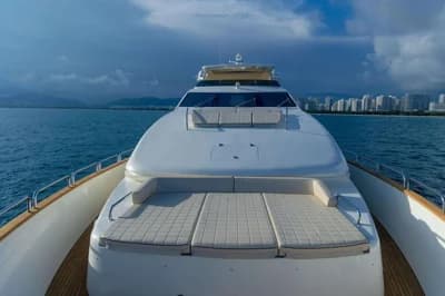 Azimut Grande 32 4