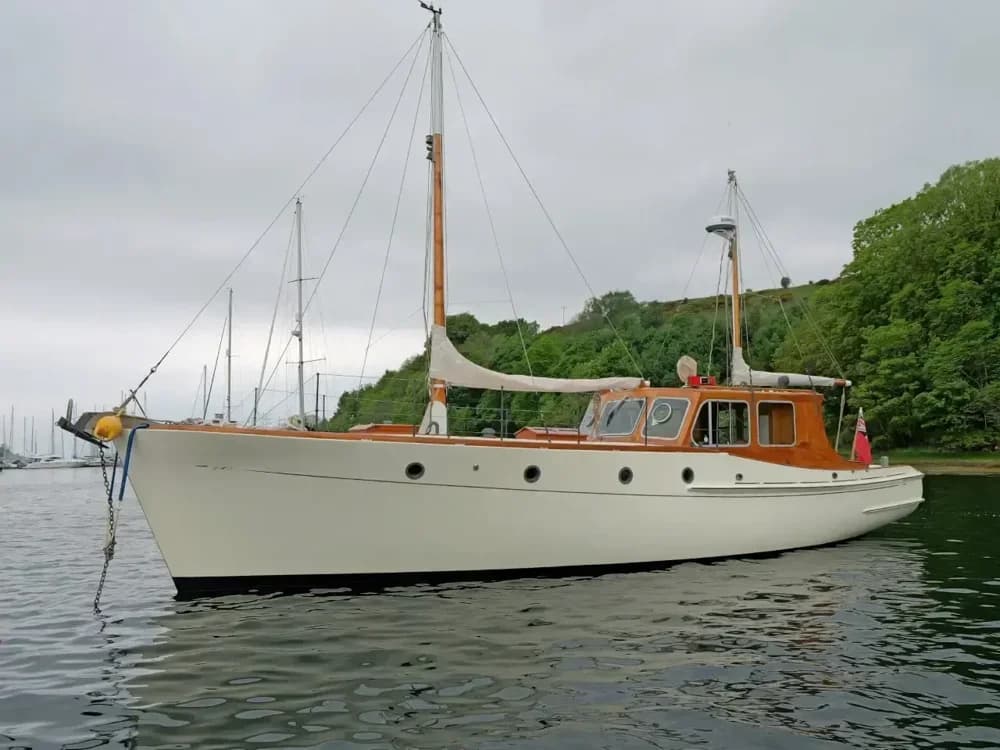 1959 Fred Parker 42' Motor Yacht Boat for Sale in Oban