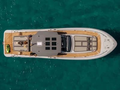 CANADOS GLADIATOR 493 GRAND 4