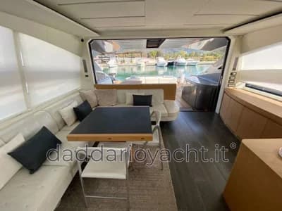 Pershing 74 4