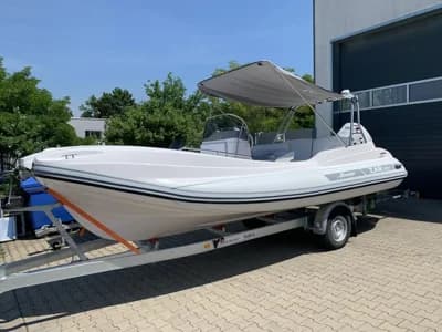 ZAR Formenti 57 Welldeck Classic Luxury 3