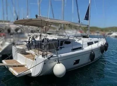 2020 Hanse 418 Boat for Sale in Split 2