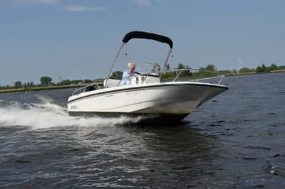 Boston Whaler 170 Dauntless 3