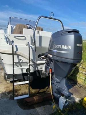 Jeanneau Cap Camarat 5.5 CC 3