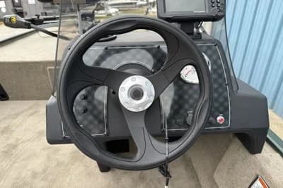 2026 Tracker Bass Tracker Classic Limited 5