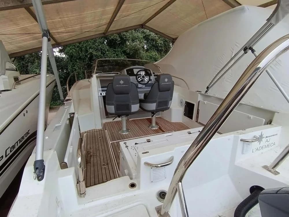 Jeanneau Cap Camarat 7.5 WA Serie 2