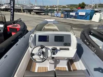 STINGHER 30 GT 3