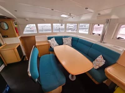 2007 Lagoon 440 3