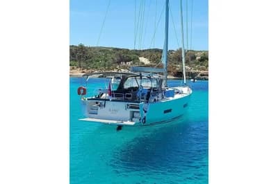 2022 Dufour 530 2
