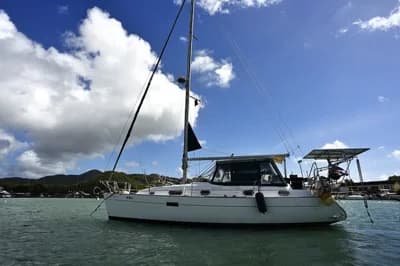 1999 Beneteau Oceanis 36 CC | 36 ft 2