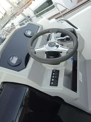 Jeanneau Cap Camarat 6.5 CC 4