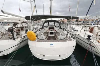 BAVARIA 37 CRUISER 2