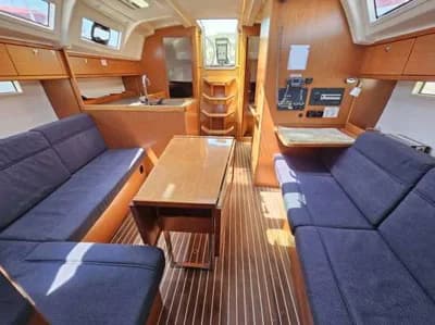 BAVARIA 37 CRUISER 3
