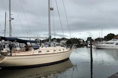 2001 Island Packet 380 2
