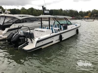 Axopar 37 Sun TOP, Brabus LINE 2