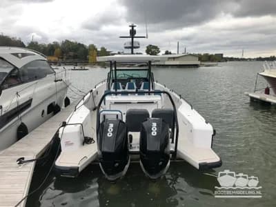 Axopar 37 Sun TOP, Brabus LINE 3