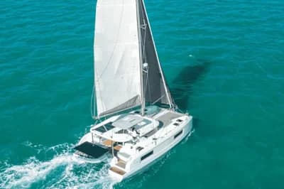 2026 Lagoon 38 | 43.1 ft 2