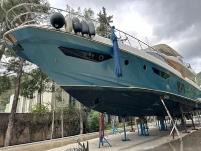 Azimut 80 3