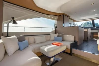 Azimut 60 2