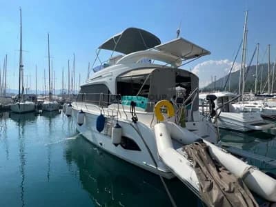Bavaria E 40 Fly 3