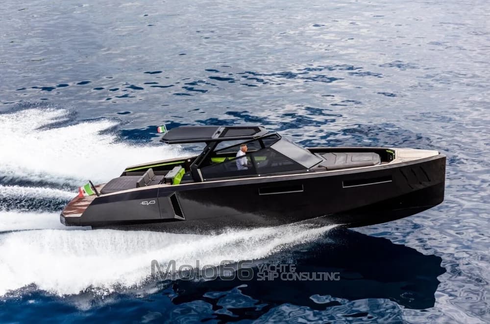 Evo Yachts R4 WA 43